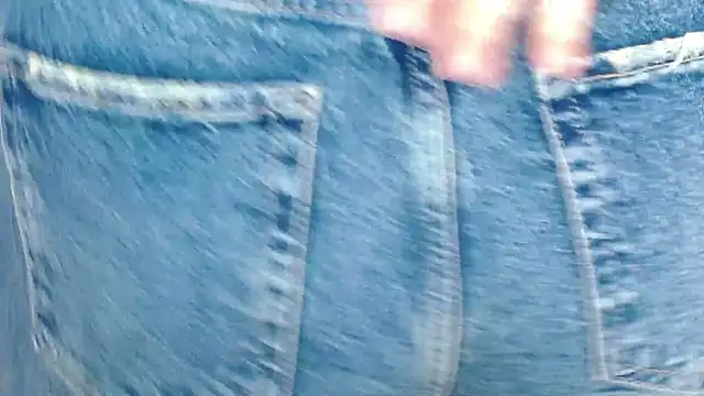 Snapshot of Brandy_Gem chatting on March 31, 6:58 am Brandy Gem online show from March 31, 6:58 am