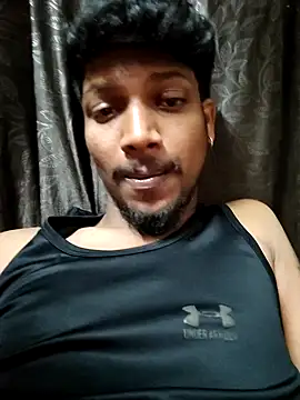 Snapshot of Handsome_09 chatting on November 23, 5:46 pm Handsome 09 online show from November 23, 5:46 pm