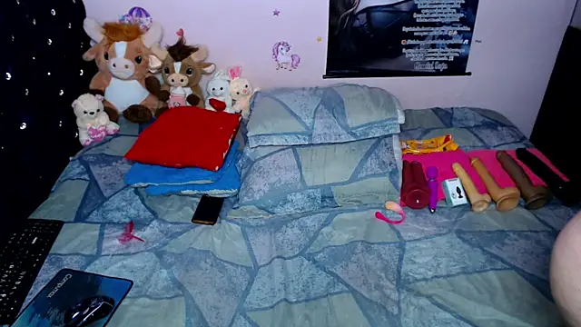 ShantalTsFox online show from July 5, 1:34 am