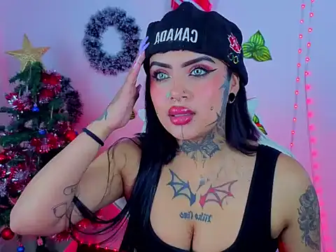 Ink Nikki online show from December 15, 7:40 pm