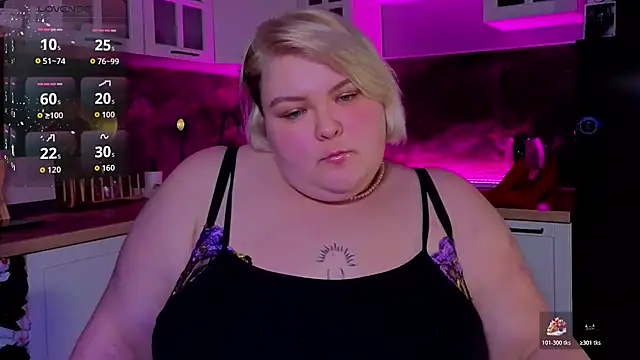 Snapshot of ellagoddes chatting on March 26, 6:57 pm ellagoddes online show from March 26, 6:57 pm