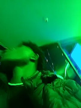 Snapshot of man_black_hot24 chatting on January 18, 4:05 am man black hot24 online show from January 18, 4:05 am