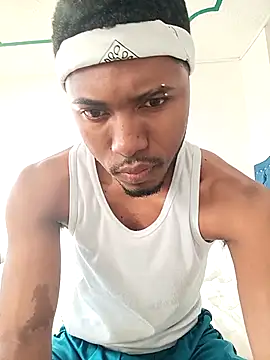 Snapshot of man_black_hot24 chatting on March 25, 12:22 pm man black hot24 online show from March 25, 12:22 pm