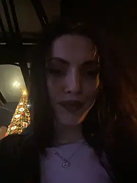 Snapshot of Scarlette_Star_ chatting on December 13, 7:53 pm Scarlette Star online show from December 13, 7:53 pm