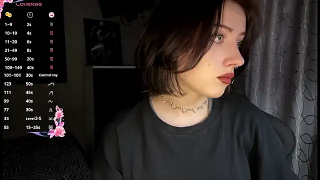 Meowluly online show from March 17, 10:57 pm