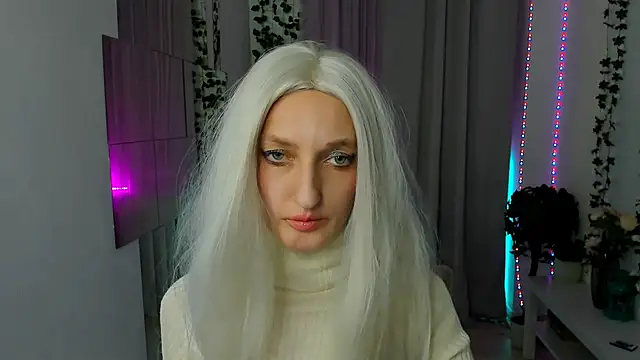 ViktoriaClark online show from December 13, 7:53 pm