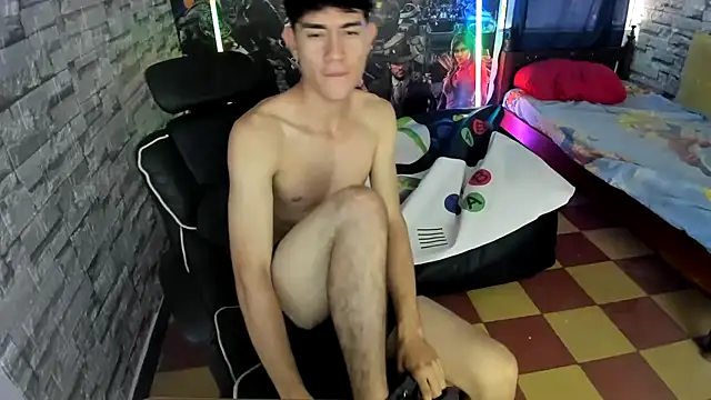 Snapshot of jay_orange chatting on November 29, 7:39 pm jay orange online show from November 29, 7:39 pm