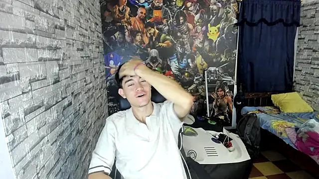 Snapshot of jay_orange chatting on January 9, 11:06 pm jay orange online show from January 9, 11:06 pm