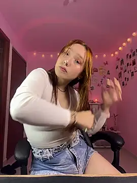 Snapshot of Davne_ chatting on March 6, 9:00 pm Davne online show from March 6, 9:00 pm