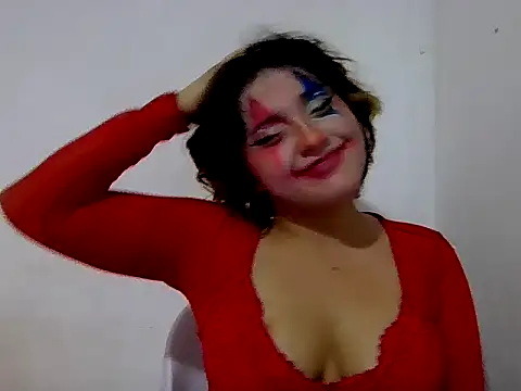 Snapshot of alisson_indraa chatting on December 3, 4:20 am alisson indraa online show from December 3, 4:20 am