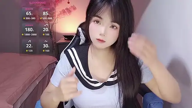 Snapshot of LuLu_bb chatting on March 27, 1:00 am LuLu bb online show from March 27, 1:00 am