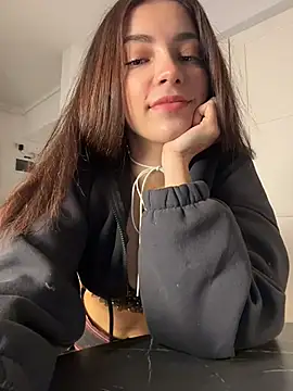 Snapshot of LianixLoverx chatting on January 31, 10:41 pm LianixLoverx online show from January 31, 10:41 pm