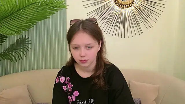 Samantha Martines online show from March 28, 8:19 pm