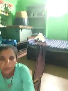 Uma sain online show from March 9, 3:16 pm