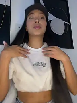 KarolRojas 22 online show from April 29, 6:28 am