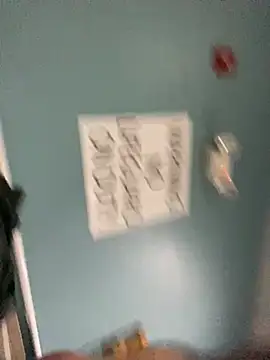 Snapshot of JSizzle13 chatting on February 18, 6:09 am JSizzle13 online show from February 18, 6:09 am