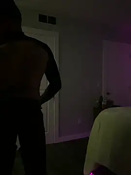 Snapshot of JSizzle13 chatting on March 1, 4:47 am JSizzle13 online show from March 1, 4:47 am