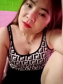 Lily-ross22 online show from February 27, 4:01 am