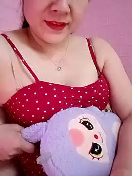 Lily-ross22 online show from April 1, 1:41 pm