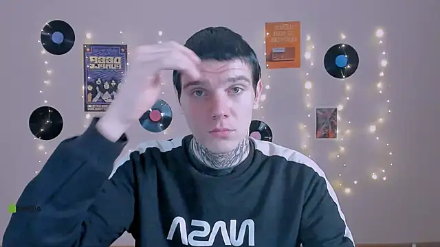 drew soft  online show from February 8, 10:24 pm