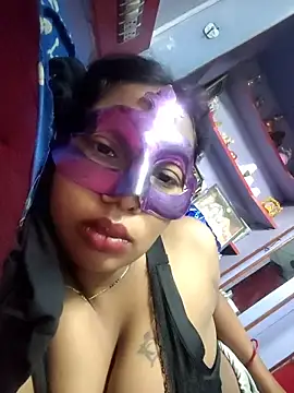 Snapshot of aarti03fb chatting on June 20, 7:00 am aarti03fb online show from June 20, 7:00 am