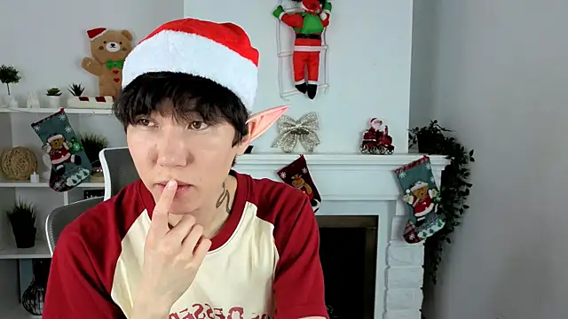 Snapshot of YugoAsian chatting on December 20, 12:34 pm YugoAsian online show from December 20, 12:34 pm