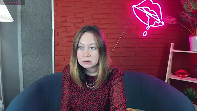 Brooke lover online show from November 28, 8:33 pm