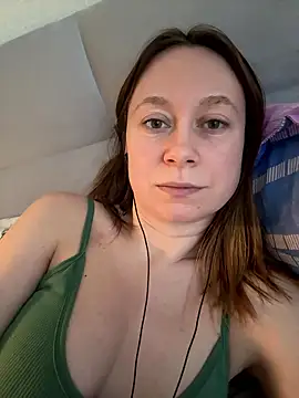 Brooke lover online show from January 13, 7:24 am