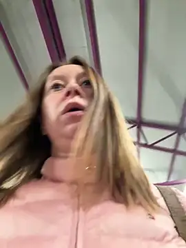 Brooke lover online show from May 6, 6:57 pm