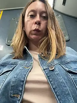 Brooke lover online show from July 2, 6:58 pm