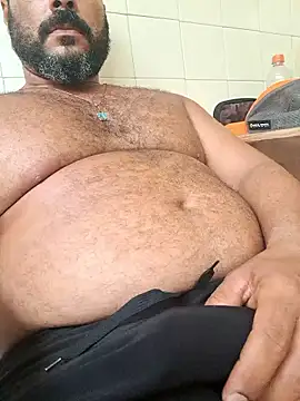 wakahoe online show from January 9, 4:10 pm