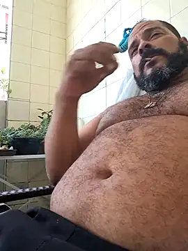 wakahoe online show from February 4, 4:13 pm