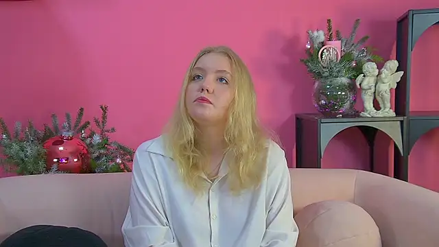 EmilyEvanse online show from December 2, 6:08 am