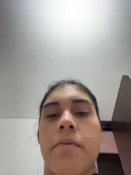 Miia moonn online show from February 10, 1:10 am