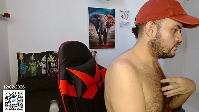 holegape online show from February 12, 3:18 pm