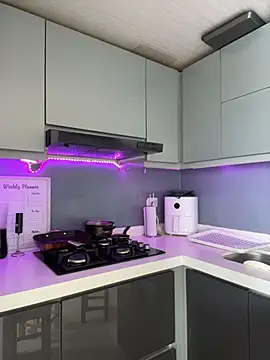 SaraAndrade  online show from March 25, 6:03 pm