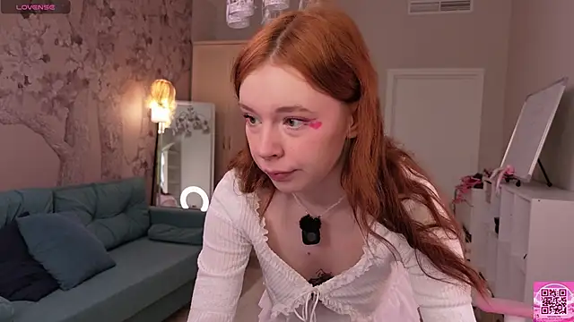 eva aria online show from May 22, 2:19 am