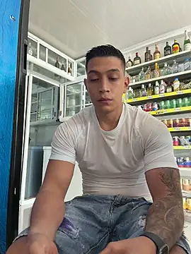 OliverWest04 online show from June 5, 4:56 pm