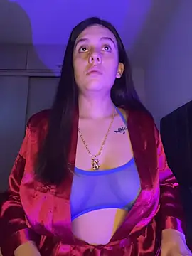 Samantafoxx  online show from December 17, 12:27 am