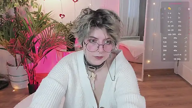 Spider Arti online show from February 9, 7:01 am