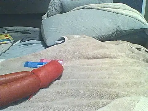 Snapshot of xxxenzo1 chatting on November 1, 2:46 am xxxenzo1 online show from November 1, 2:46 am