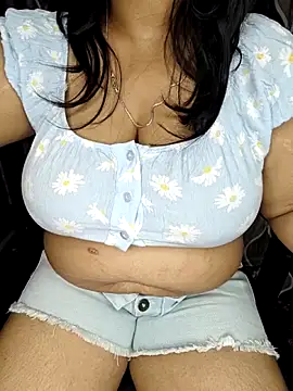 Curvy Pooja online show from April 30, 8:57 pm