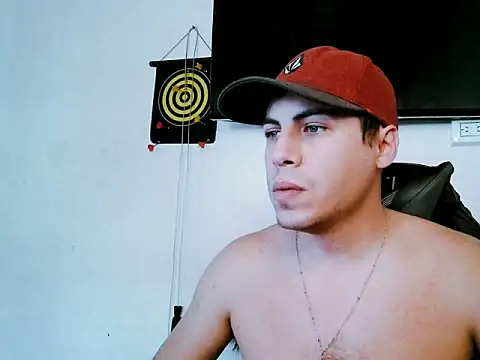 gonzalito222 online show from February 11, 6:02 pm