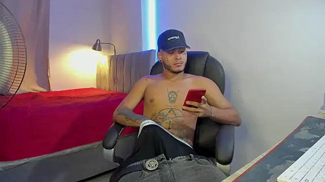 master evil07 online show from December 3, 5:59 am