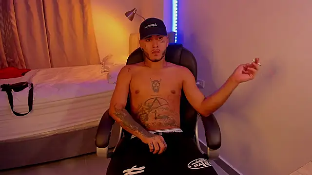 master evil07 online show from December 17, 3:56 am