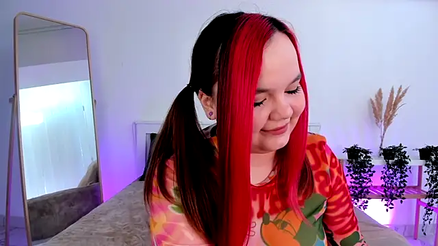 Rose Luvv online show from May 10, 6:40 am
