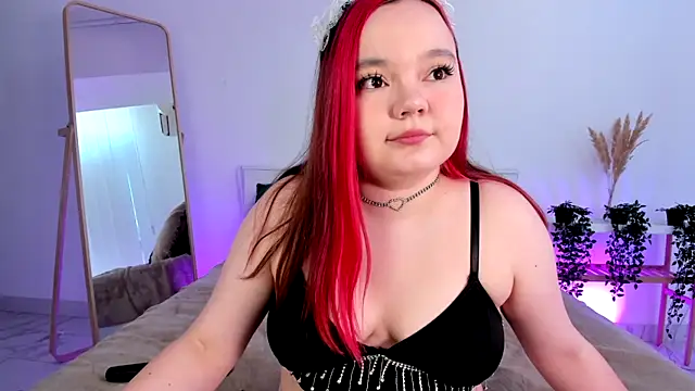 Rose Luvv online show from May 13, 6:55 am