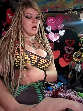 Horny hippie online show from February 11, 6:13 pm