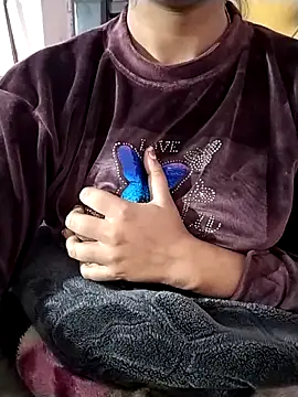 RASHMI SHARMA9 online show from February 1, 5:33 pm