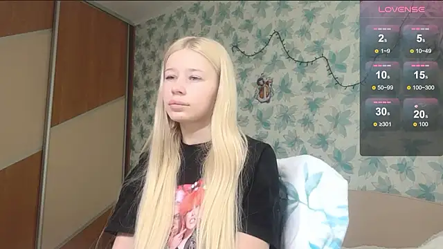 Barbie Blondie online show from March 18, 12:52 pm